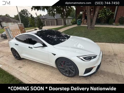 Used 2026 Tesla Model S Plaid AWD/4WD image 4