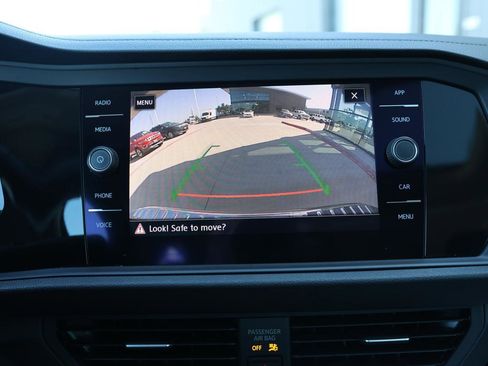 Used 2019 Volkswagen Jetta SEL image 29