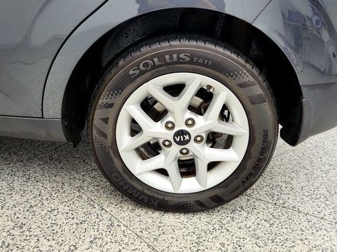 Used 2020 Kia Soul S FWD image 9