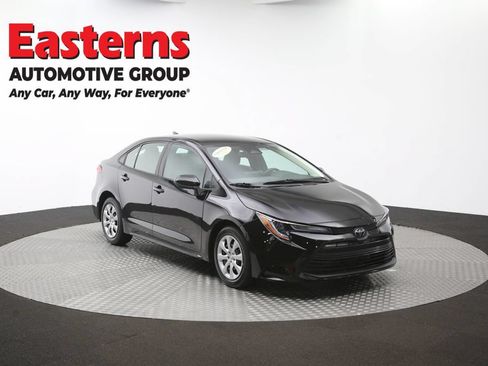 Used 2024 Toyota Corolla LE FWD image 48