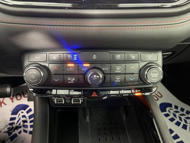 Used 2026 Dodge Durango GT AWD/4WD image 34