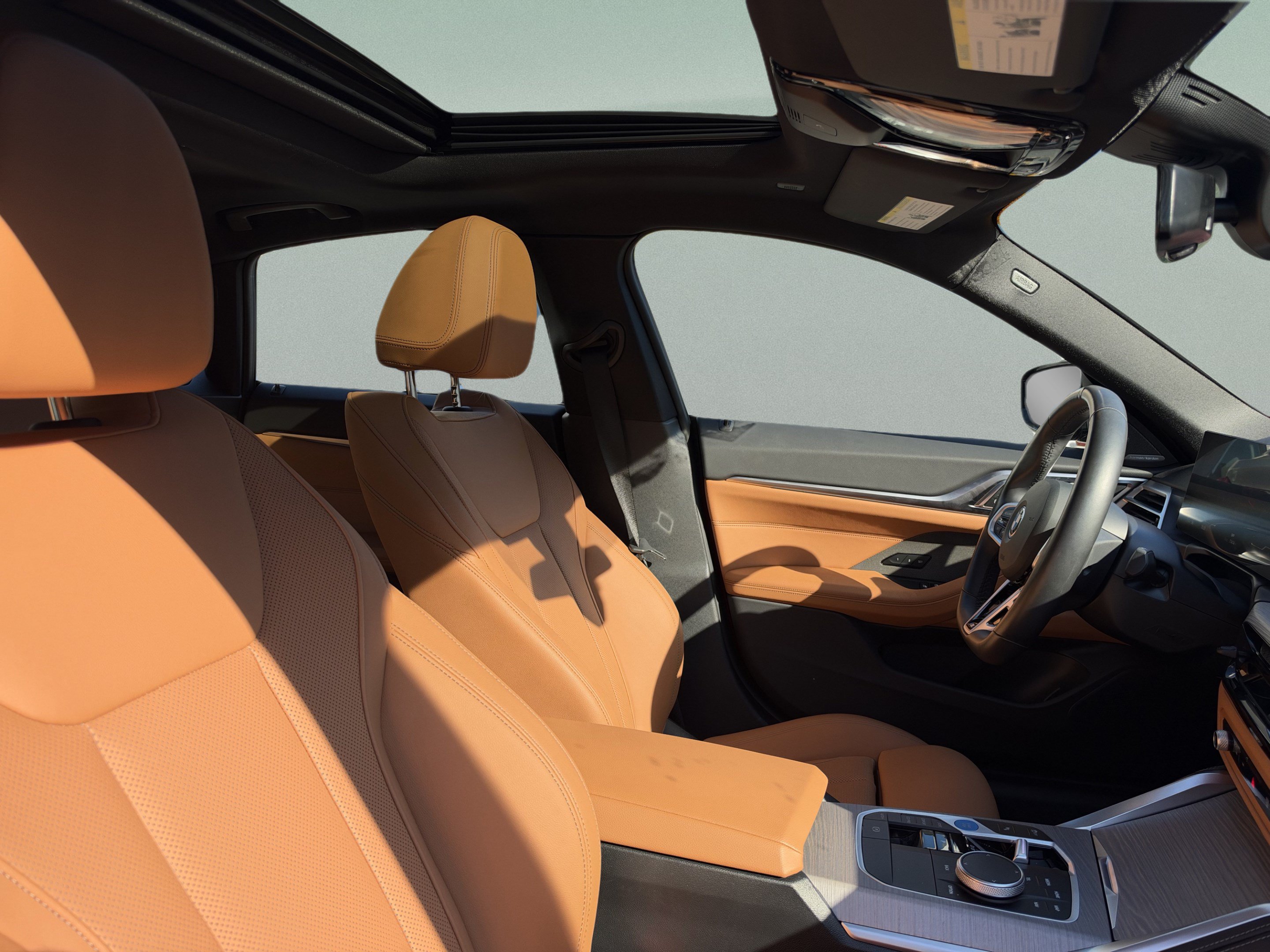 Used 2025 BMW i4 eDrive40 RWD image 19