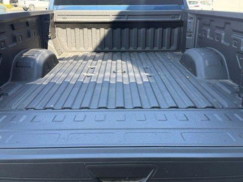 Used 2026 Chevrolet Silverado 2500 Custom AWD/4WD image 5