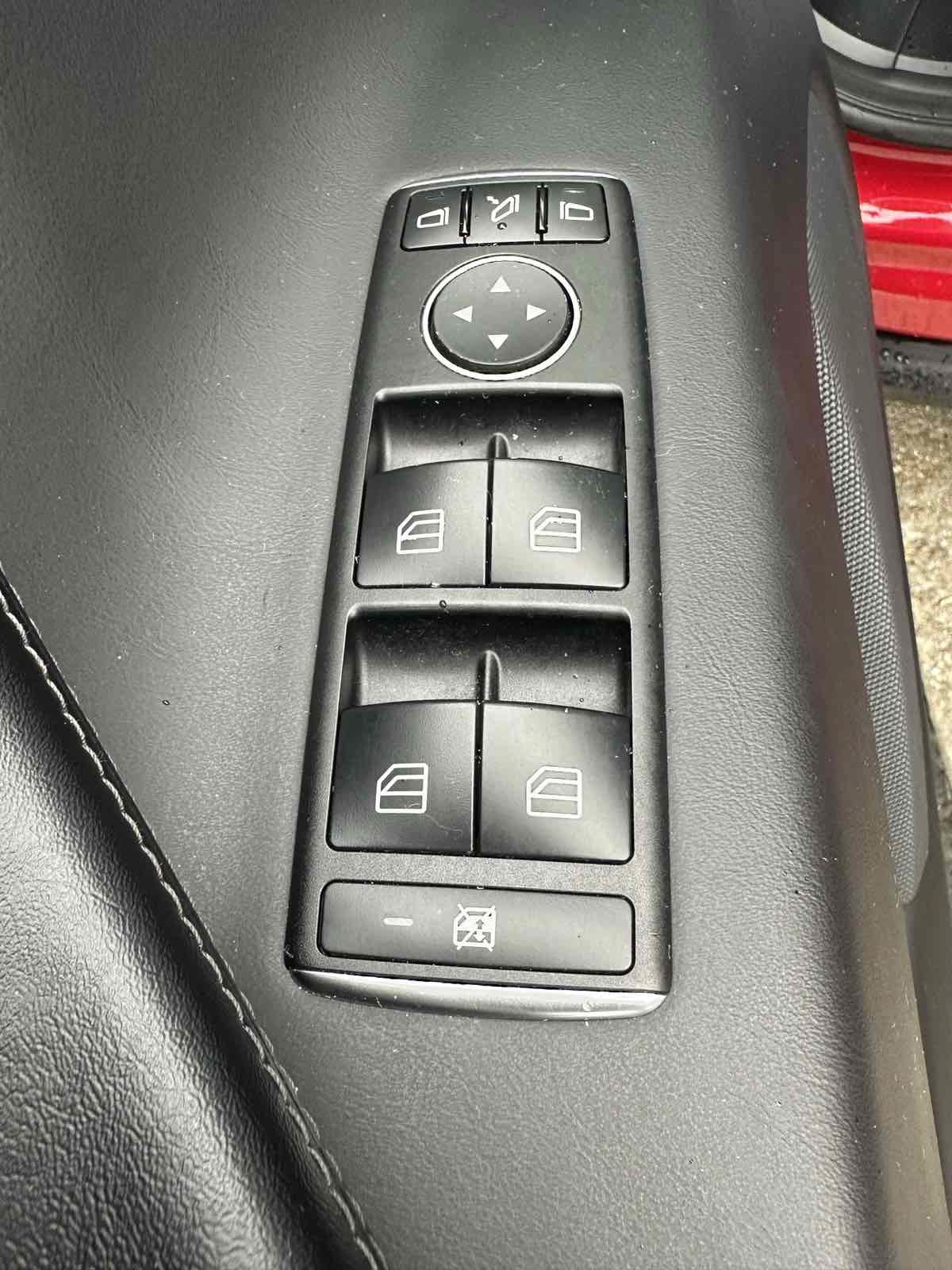 Used 2017 Tesla Model X 100D AWD/4WD image 22