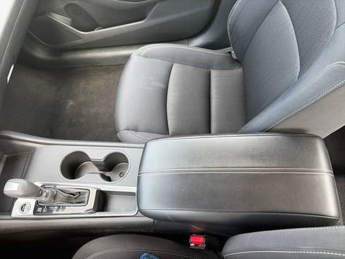 Used 2024 Nissan Altima 2.5 S FWD image 19