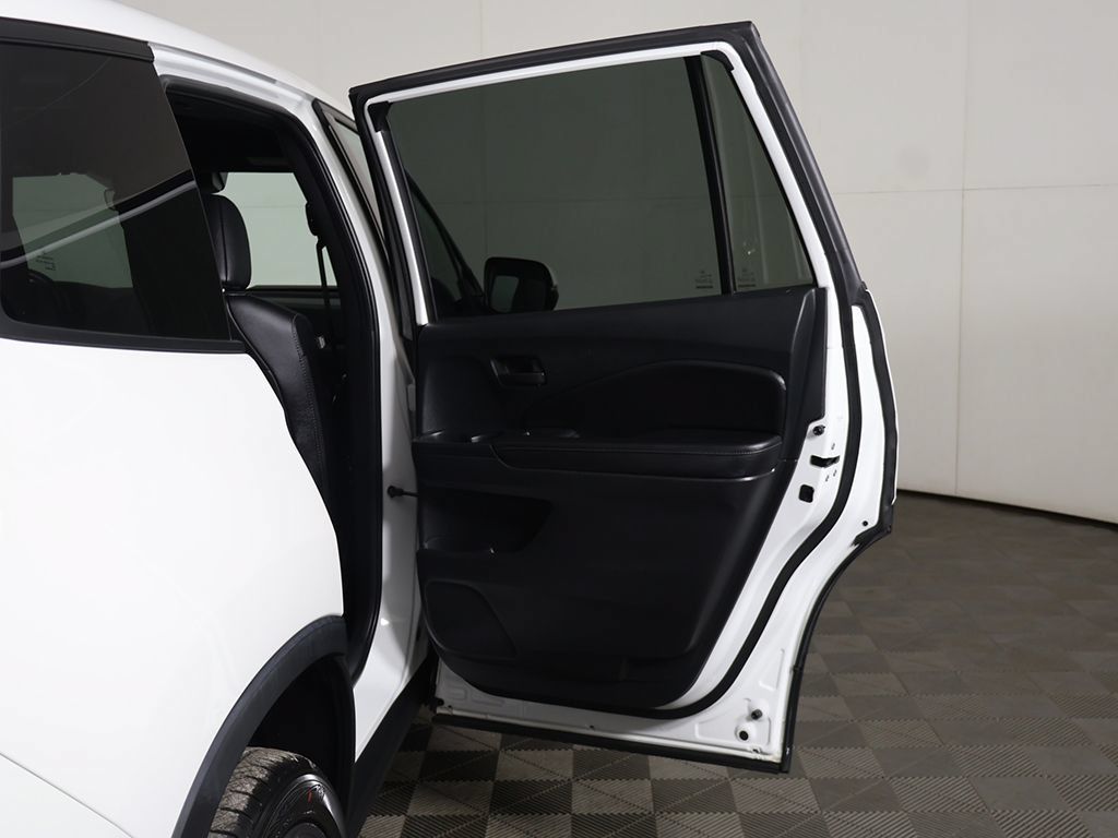 Used 2023 Honda Passport EX-L image 22