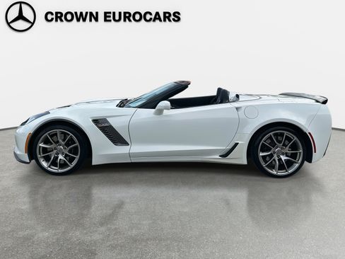 Used 2016 Chevrolet Corvette Z06 w/ 3LZ Preferred Equipment Group image 6