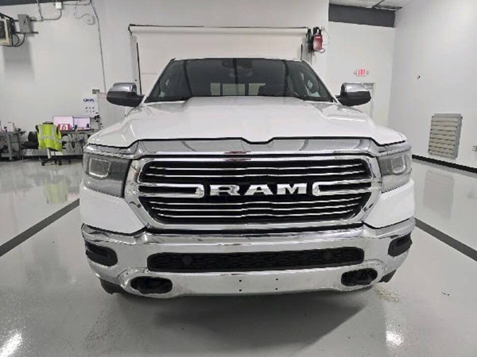 Used 2024 RAM 1500 Laramie AWD/4WD image 4