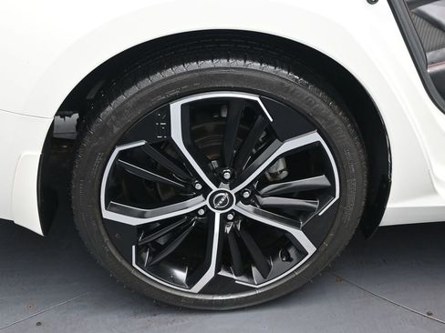 Used 2023 Nissan Altima 2.5 SR image 33