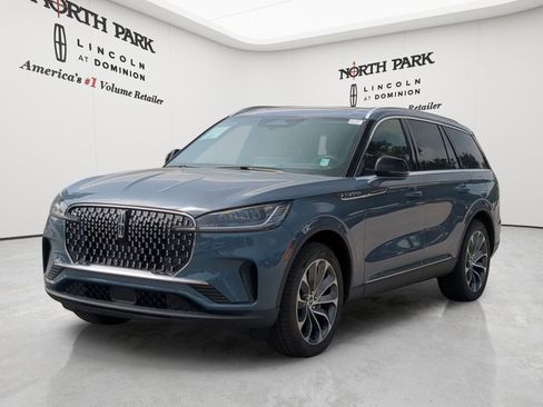 New 2026 Lincoln Aviator Reserve AWD/4WD image 7