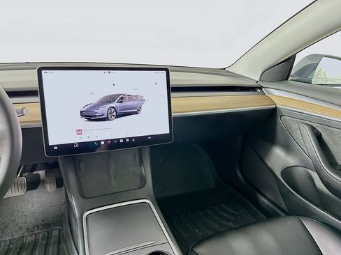 Used 2023 Tesla Model 3 Standard Range RWD image 19