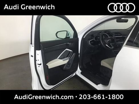 Certified 2024 Audi Q3 2.0T Premium AWD/4WD image 10