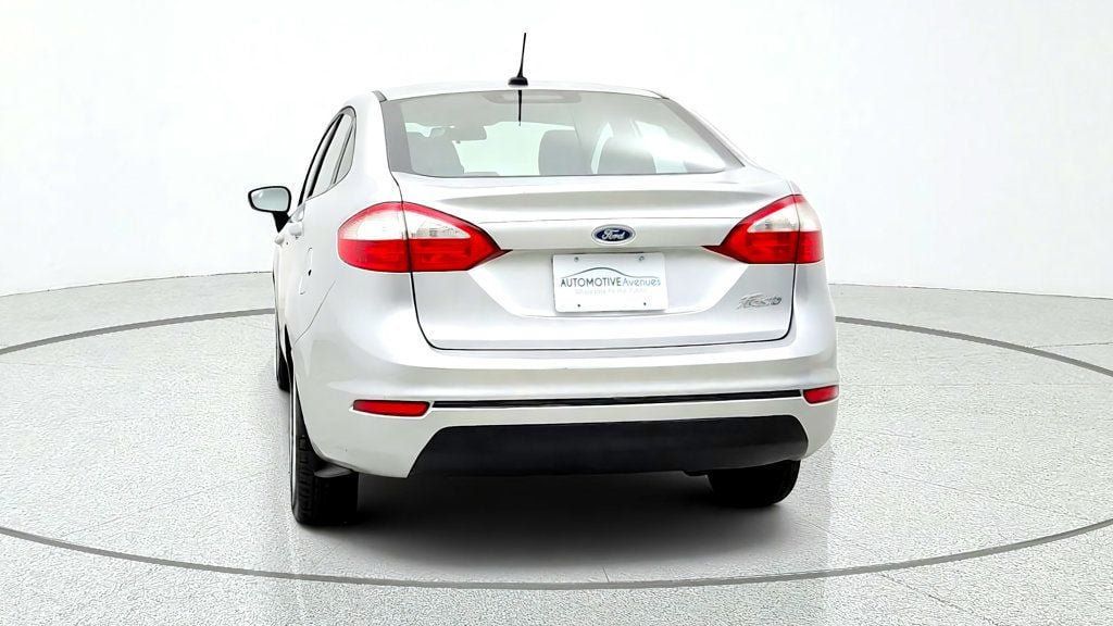 Used 2017 Ford Fiesta S FWD image 6