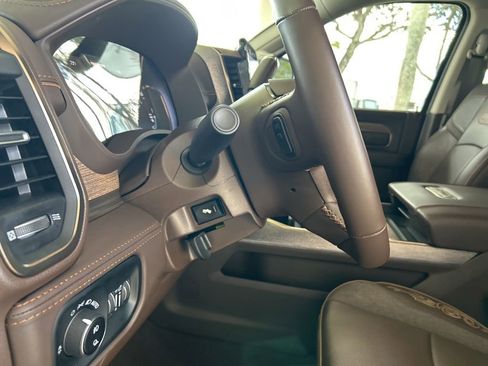 Used 2025 RAM 2500 Limited image 47