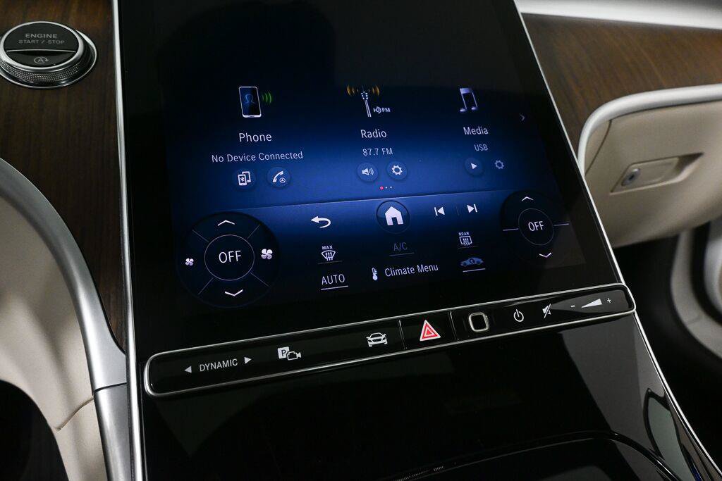 Certified 2024 Mercedes-Benz C 300 Sedan image 14