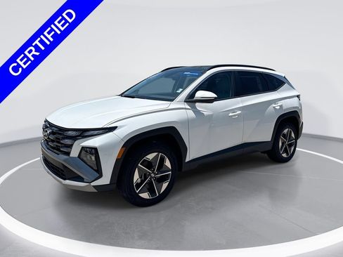 Certified 2025 Hyundai Tucson SEL AWD/4WD image 1