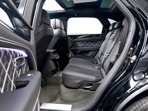 Used 2021 Bentley Bentayga w/ First Edition Specification AWD/4WD image 39