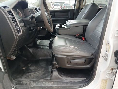 Used 2018 RAM 5500 Tradesman w/ Ambulance Prep Group image 28