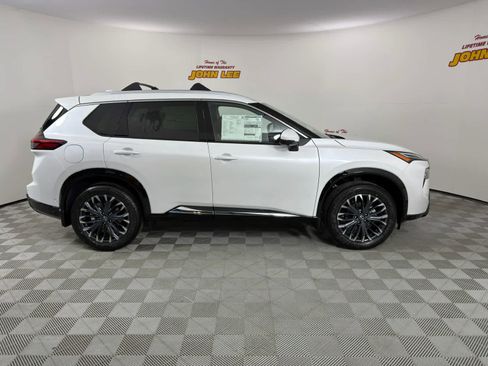 New 2026 Nissan Rogue Platinum w/ Platinum Premium Package image 7