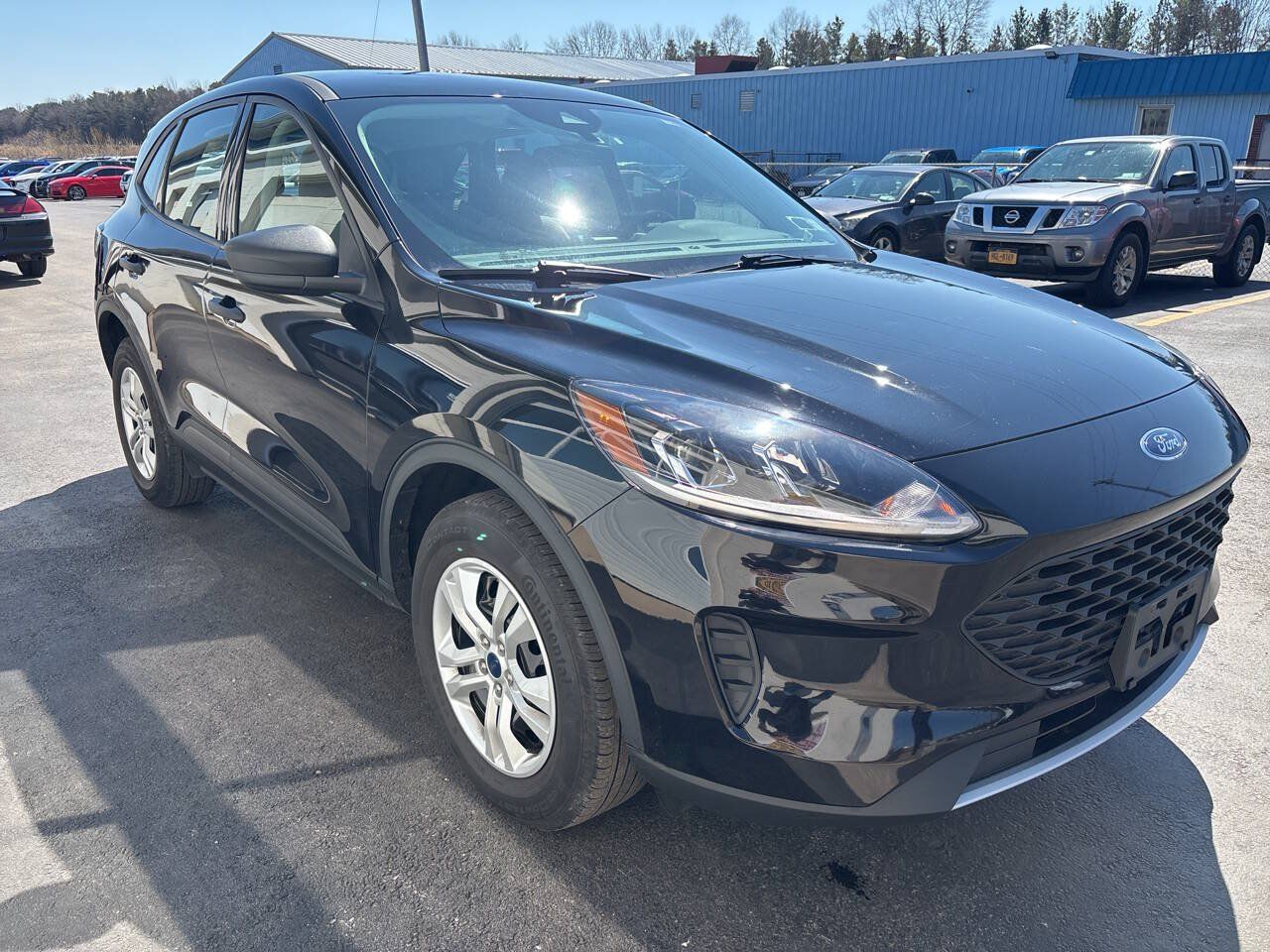 Used 2022 Ford Escape S AWD/4WD image 5