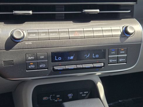 Certified 2024 Hyundai Kona SEL FWD image 20