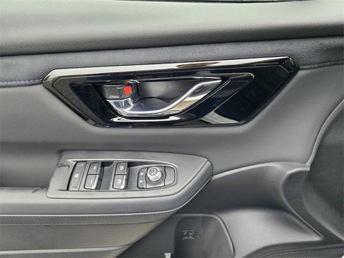 New 2025 Subaru Forester Limited image 9