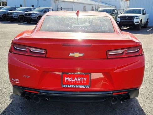 Used 2018 Chevrolet Camaro LT w/ RS Package image 9