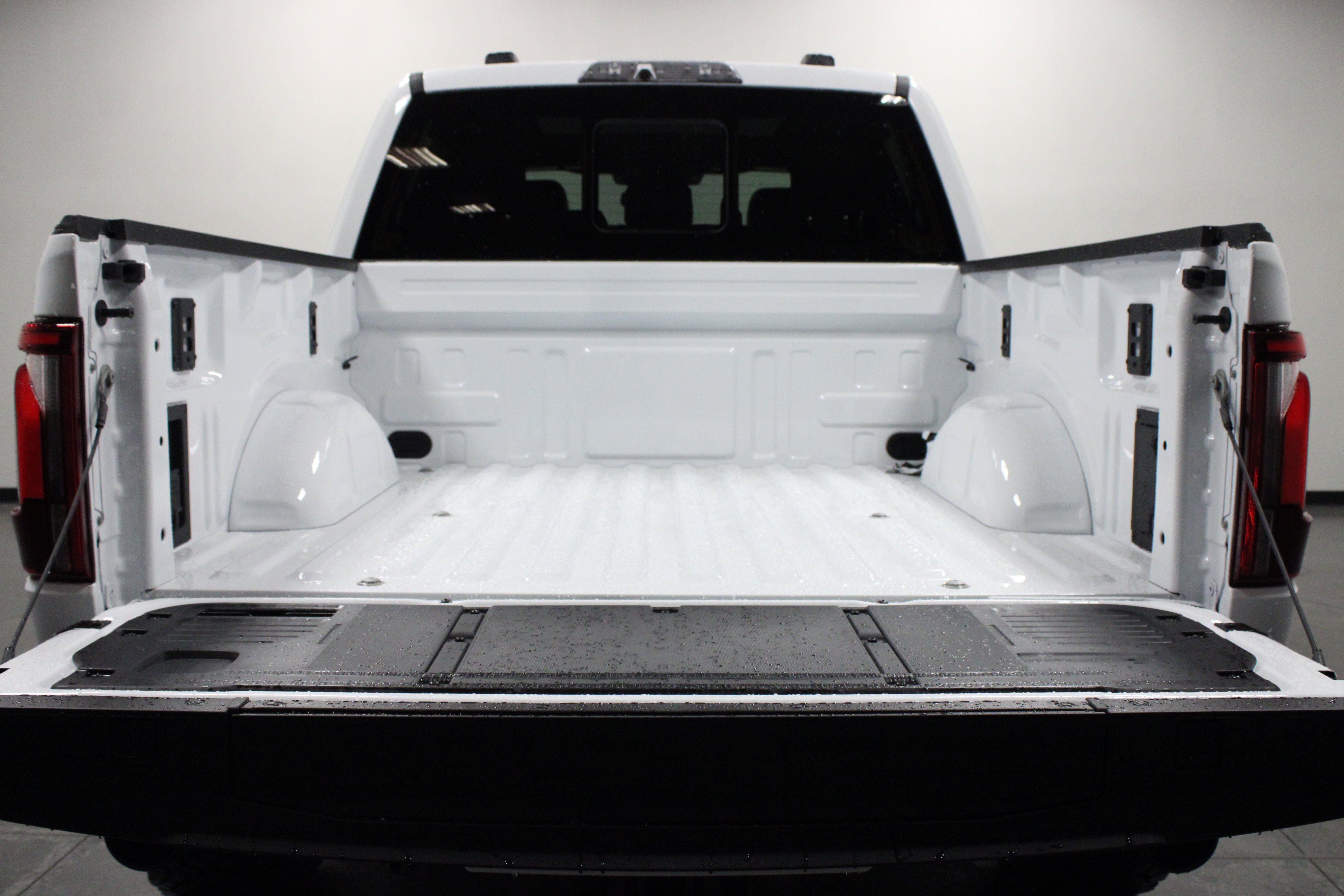 New 2026 Ford F150 Raptor AWD/4WD image 14