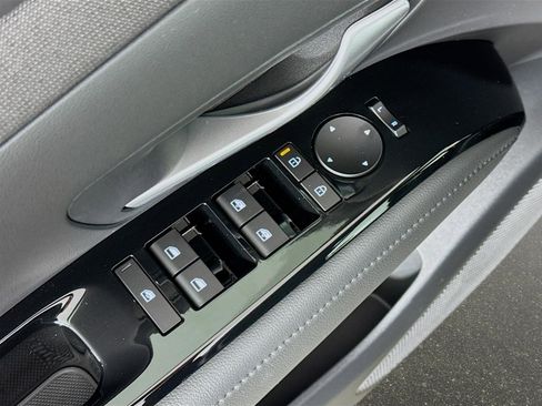 New 2026 Hyundai Tucson Limited FWD image 20