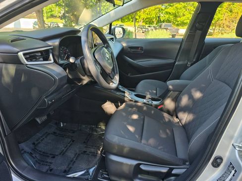 Used 2024 Toyota Corolla LE FWD image 15