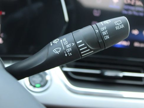 New 2026 Chevrolet Trax LT w/ Driver Confidence Package FWD image 39