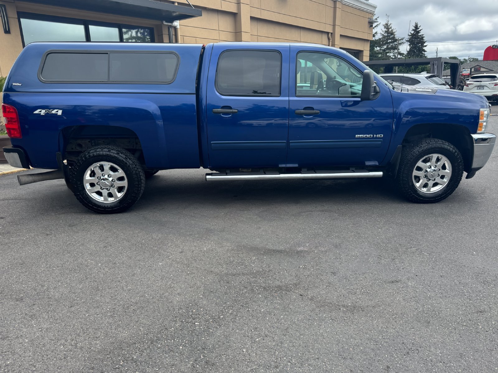 Used 2014 Chevrolet Silverado 2500 LT AWD/4WD image 8