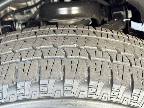 Used 2024 RAM 1500 Big Horn image 31