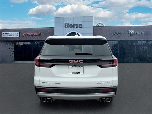 Used 2025 GMC Acadia Elevation w/ LPO, Floor Liner Package image 5