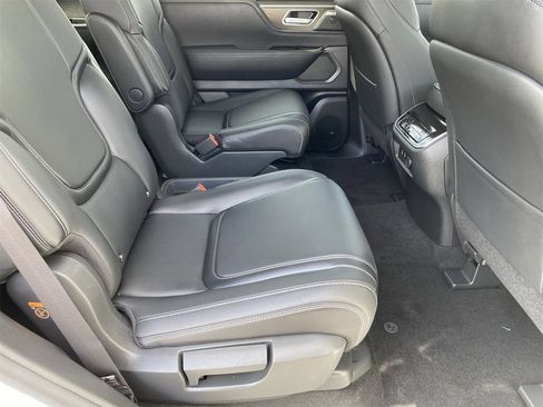 New 2026 INFINITI QX80 Pure w/ Cargo Package image 11