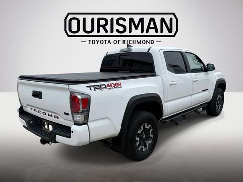 Used 2023 Toyota Tacoma TRD Off-Road w/ Technology Package AWD/4WD image 3