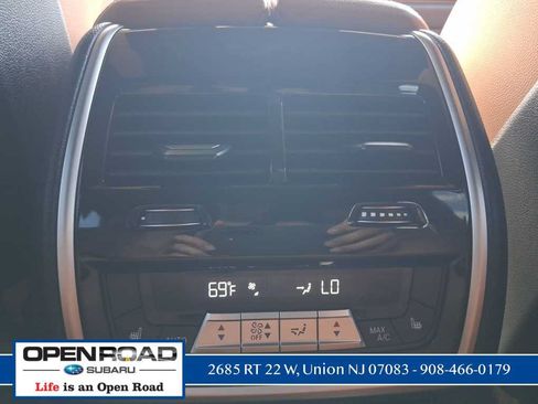 Used 2022 BMW X5 xDrive40i w/ Premium Package AWD/4WD image 21