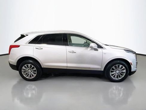 Used 2018 Cadillac XT5 Luxury AWD/4WD image 10