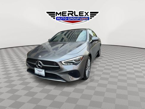 Used 2025 Mercedes-Benz CLA 250 4MATIC image 3