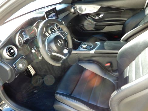 Used 2018 Mercedes-Benz C 300 C 300 4MATIC Coupe image 9