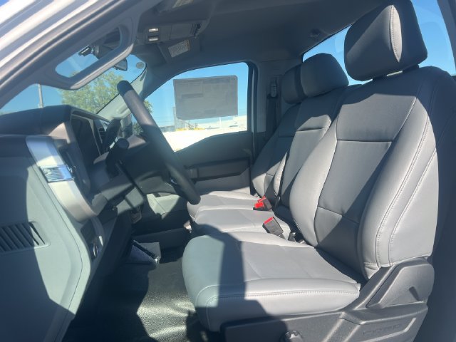New 2026 Ford F550 4x4 Regular Cab Super Duty image 13
