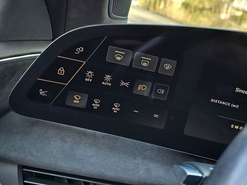 Used 2022 Lucid Air Grand Touring image 51