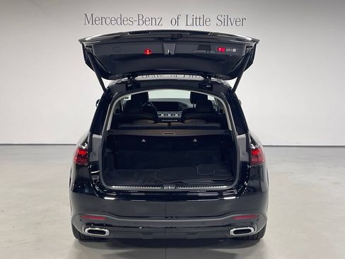Used 2026 Mercedes-Benz GLS 450 4MATIC image 5