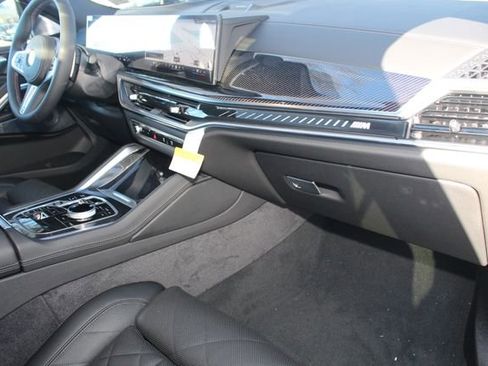 New 2026 BMW X6 M60i image 24