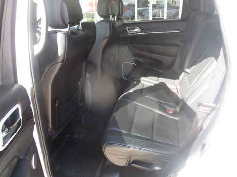 Used 2018 Jeep Grand Cherokee Summit w/ Platinum Series Group image 4