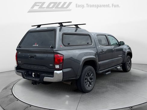 Used 2023 Toyota Tacoma SR5 AWD/4WD image 7