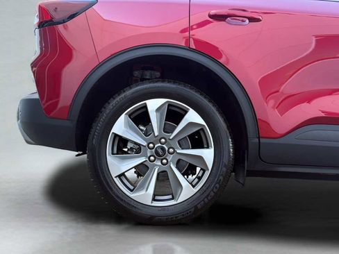 Used 2023 Ford Escape Platinum image 31