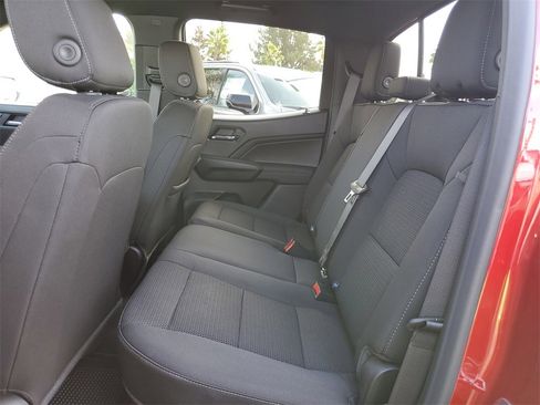 New 2026 GMC Canyon Elevation w/ Convenience Package image 9