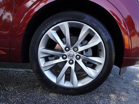Used 2022 Buick Envision Avenir w/ Technology Package II image 41