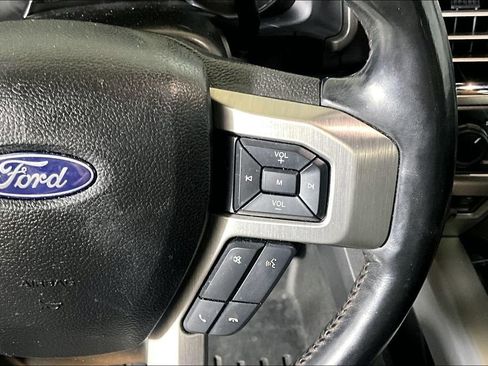 Used 2018 Ford F250 Platinum w/ Platinum Ultimate Package AWD/4WD image 15